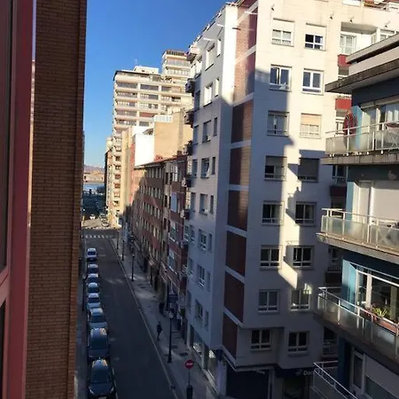 Apartment La Casa De Isa-a 2 Min De La Playa. Gijon