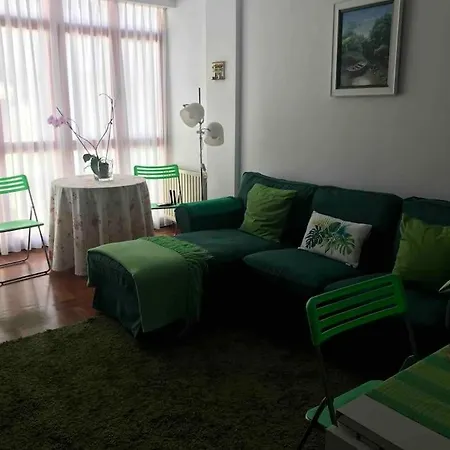 Apartment La Casa De Isa-a 2 Min De La Playa. Gijon